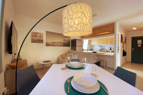 Atlantic Garden - Quiet apartment, central and close to the beach