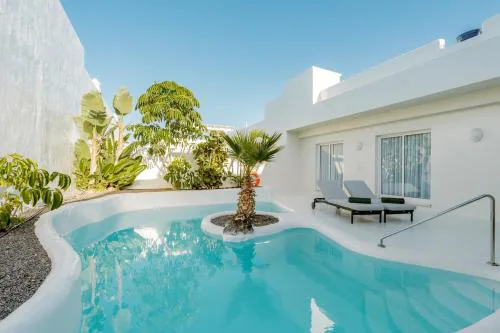Exclusive Villa in Bahiazul with heated pool