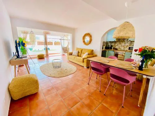 Golden Wave Surf Villa