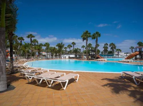Sunny & Vibrant Corralejo Home