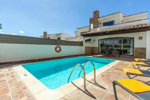 Villa Juliana by Villa Plus