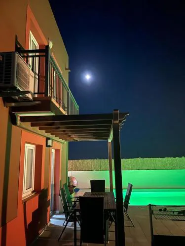 VILLA MARIE Agradable y tranquila MAISON con piscina