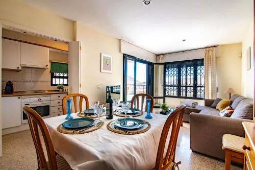 Alquilaencanarias- Medano spectacular terrace and sea views B