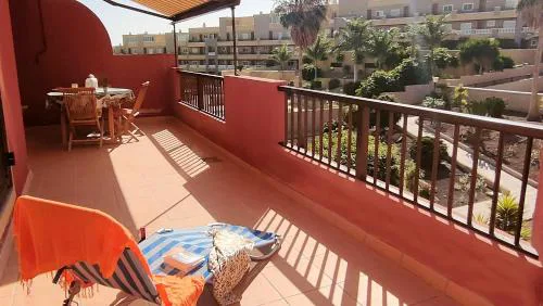 CM 2 bd appartment near the sea