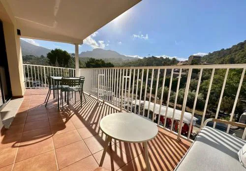 Apartamento Moderno con gran terraza" GREGAL"