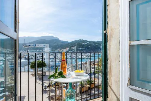 Marina 48 Seafront Apartment