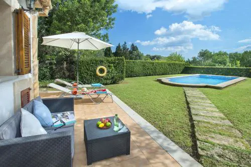 Owl Booking Villa Tarongers - Stay For Couples