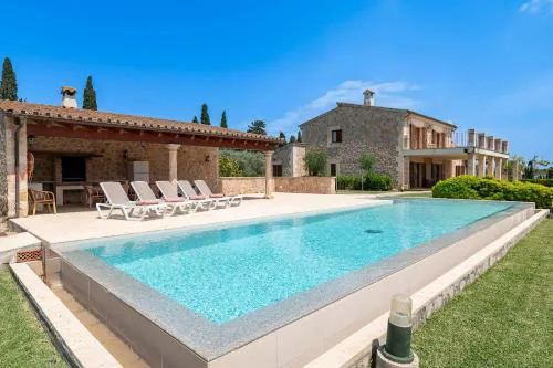 Villa Can Fiol by Sealand Villas