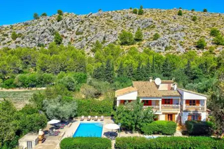 Villa Suau Gran by Villa Plus