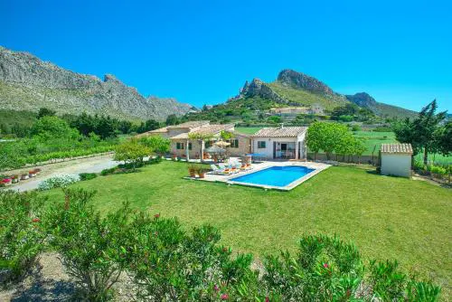 Owl Booking Villa Moya - Walking Distance to the Beach