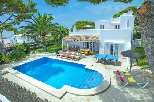 Villa Reco Teresa by Villa Plus