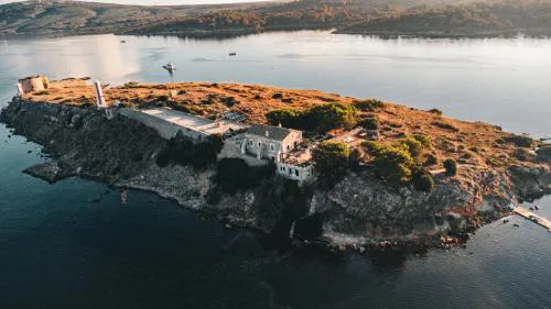 Isla privada, Menorca