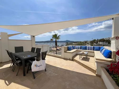 MARINA 17 by SOM Menorca