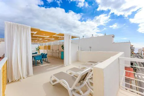 7BR House for 14 Guests with Big Terrace - Bonita Paradise