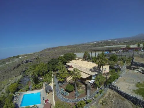 Apartment in Guía de Isora- Teneriffa by Interhome