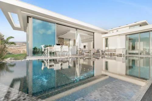 LuxLiving Tenerife Dali