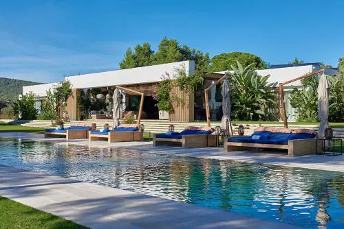 Private Escape in Ibiza City 1235