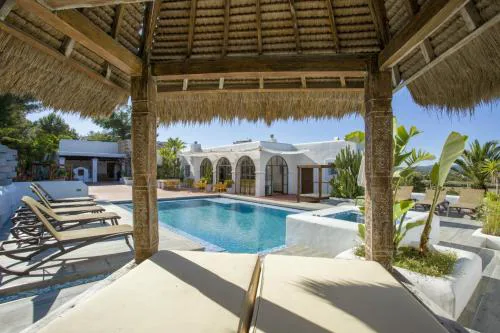 Villa Savines is a luxury villa close to Ibiza Town and Playa Den Bossa