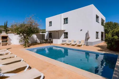 Villa Torres is a great villa only a 10 minute walk from the centre of Playa den Bossa