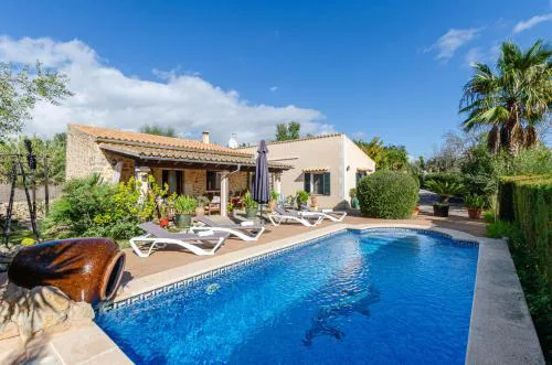 YourHouse Ermita Villa