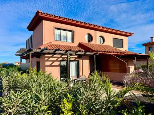 Villa Maracuya