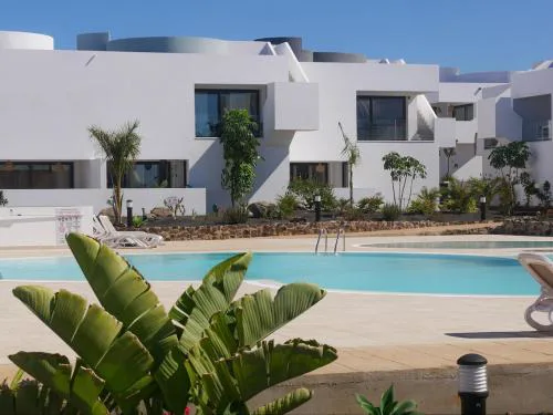 Oasis in paradise with pool