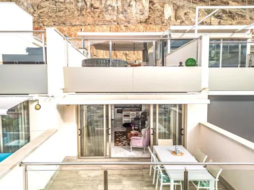 Puerto de Mogan - Luxe Apartment with roof terrace and sea view