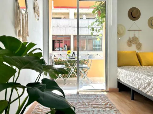 2 min dalla Spiaggia Loft Terrazza Casa Gialla