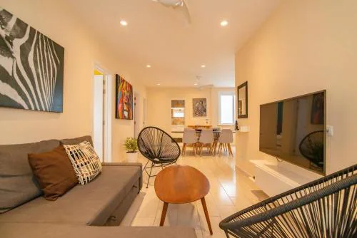 Africa Master Suite 3 bedrooms. Aire acondicionado