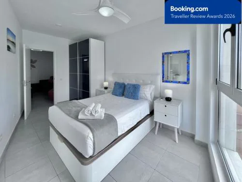 Apartamento con Terraza y Vistas