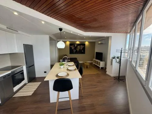 Apartamento con vistas al mar piso 16 y a 5 min de la playa de Las Canteras CASA CARMELA