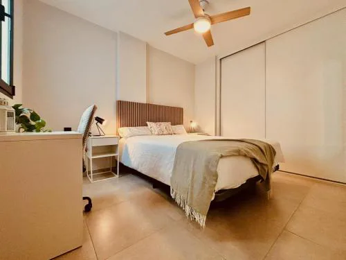 Click & Guest - City & Sea Gran Canaria JD11LP