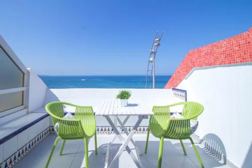 Corner Las Canteras Beach by CanariasGetaway