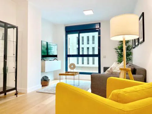 Elegant Beach Flat