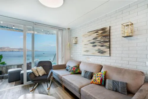 flat Belvedere las canteras beach