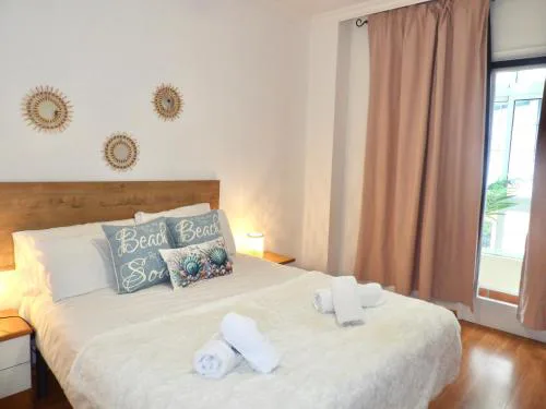 Gravina Beach Apartment 1