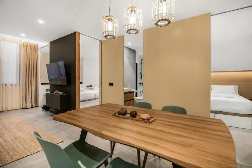Las Palmas Beach House Retreat