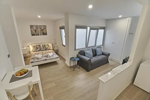 Malibú Canteras Studio 8 - Playa, WiFi, SmartTV, AC