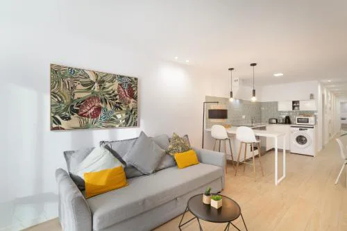 Strada Suites Las Canteras