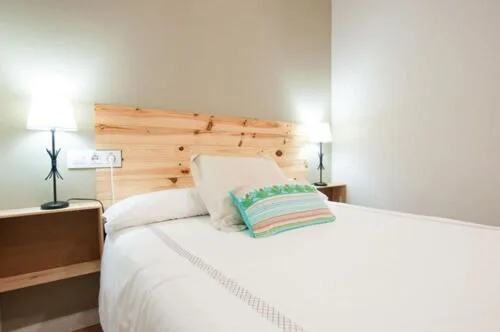 Triana 103 Rooms & Suites