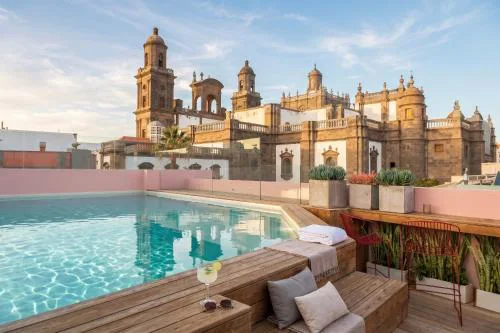 VEINTIUNO Emblematic Hotels - Adults Only