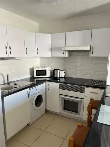 Apart Hotel 1 bed Apartment, 31A1, Victoria Court 1, Los Cristianos, Tenerife
