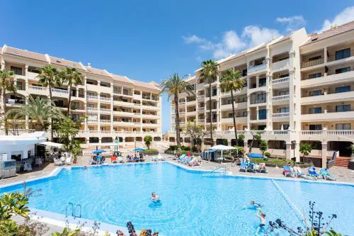Cosy Studio Apartment Communal Heated Pool