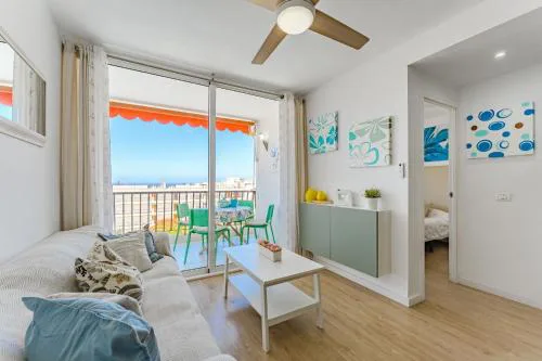 Delicious Los Cristianos,Achacay,2bdr 2bathr Beach close wifi free