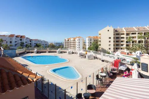 Home2Book The Heights Los Cristianos, Pool