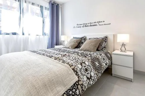 Hortensia Suites Apartments ,Los Cristianos