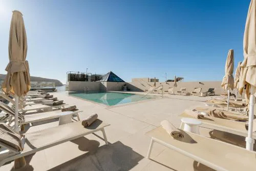 Hotel Reveron Plaza