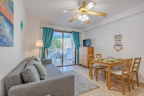 Las Rosas Apartment