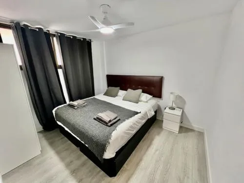 Los Cristianos Oasis, Modern Beachside Duplex