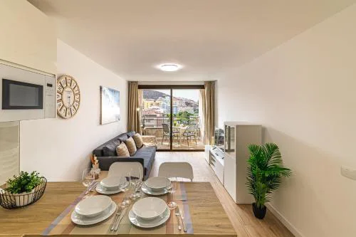 Los Cristianos - Valdes Center 2 - As de Casas